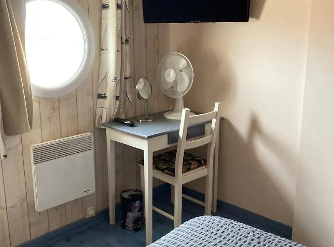 Les Albizias Lägenhet *